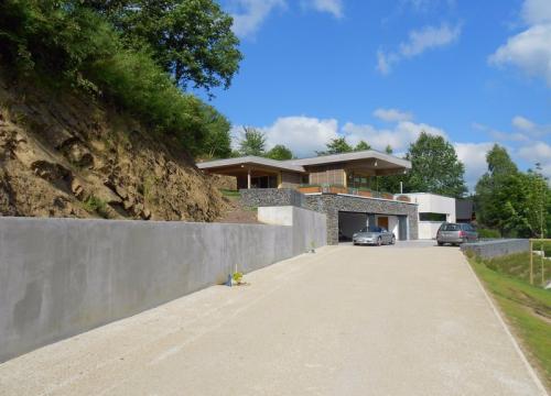 CONSTRUCTION D'UNE HABITATION ET BUREAUX CONSTRUCTION D'UNE HABITATION ET BUREAUX