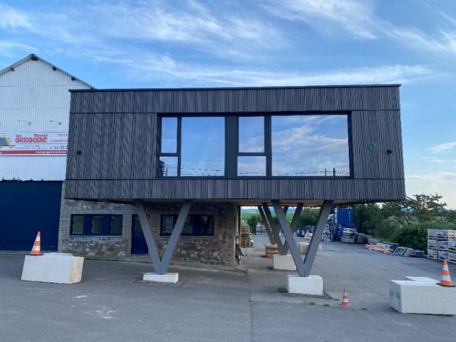 Vos bureaux en structure bois à Cherain : modernité et durabilité
