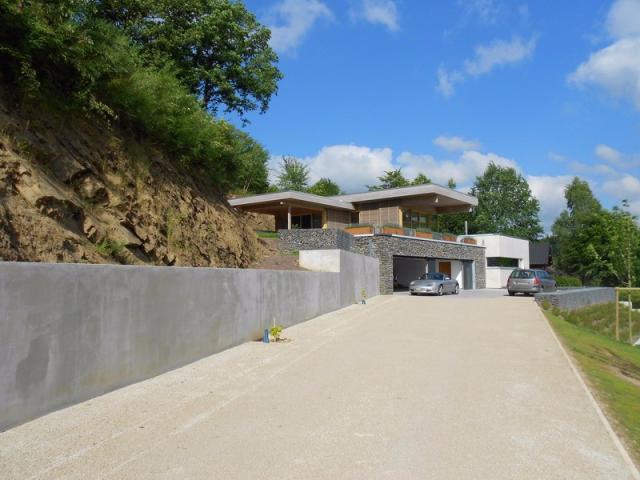 CONSTRUCTION D'UNE HABITATION ET BUREAUX