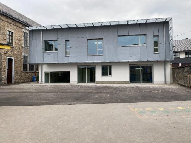 EXTENSION D'UNE ECOLE MARTENELLE ET PRIMAIRE A VIELSALM - Architecte Laurent DELCOMINETTE