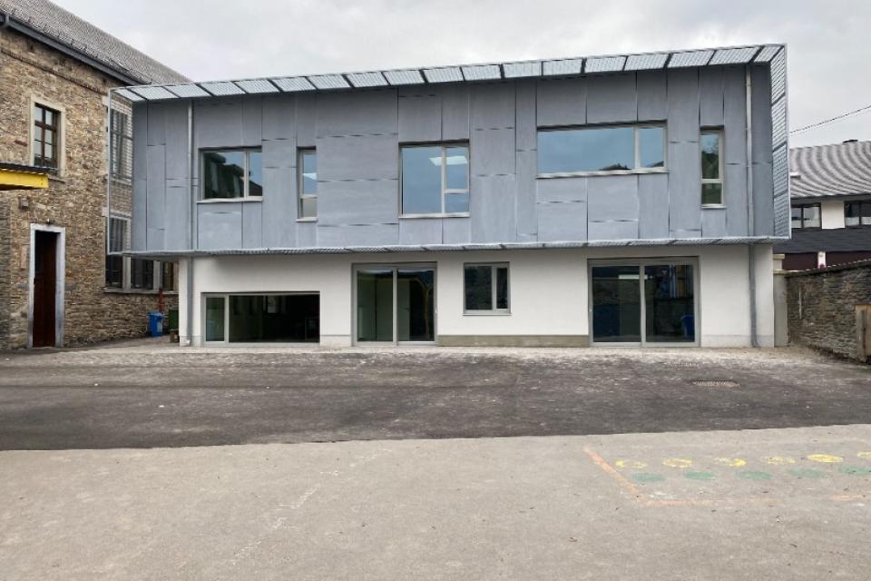 EXTENSION D'UNE ECOLE MARTENELLE ET PRIMAIRE A VIELSALM - Architecte Laurent DELCOMINETTE